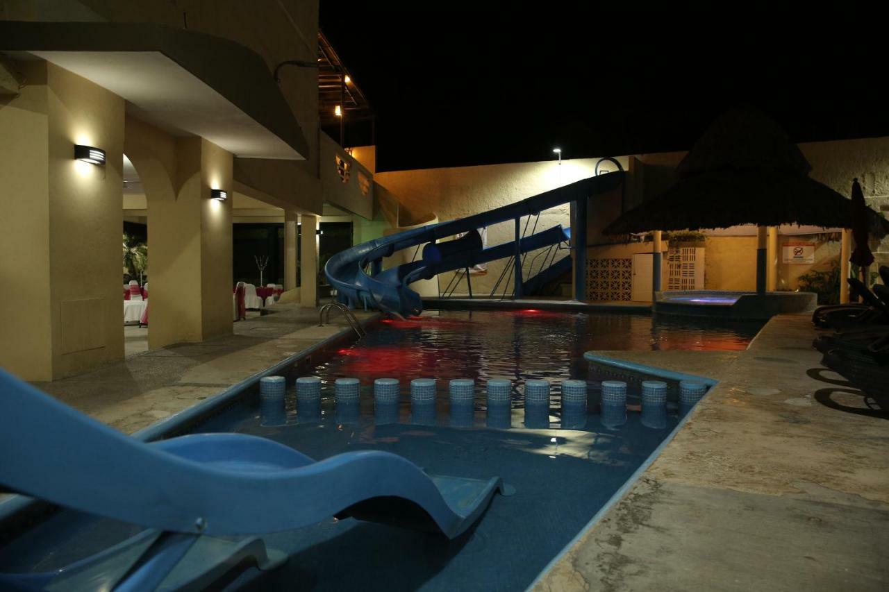 סיודד מדרו Hotel Miramar Inn מראה חיצוני תמונה